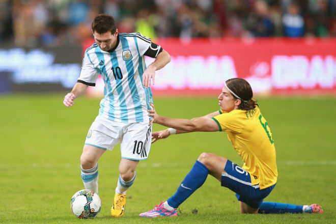 Brazil – Argentina: "Siêu kinh điển" của Messi Brazil – Argentina: "Siêu kinh điển" của Messi