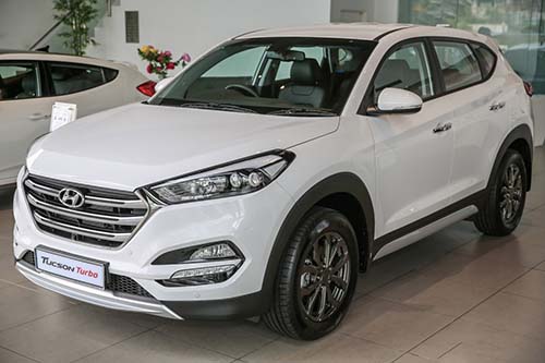 Hyundai Tucson Turbo 2017 có giá 775 triệu đồng Hyundai Tucson Turbo 2017 có giá 775 triệu đồng