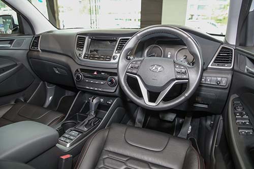 Hyundai Tucson Turbo 2017 có giá 775 triệu đồng - 3