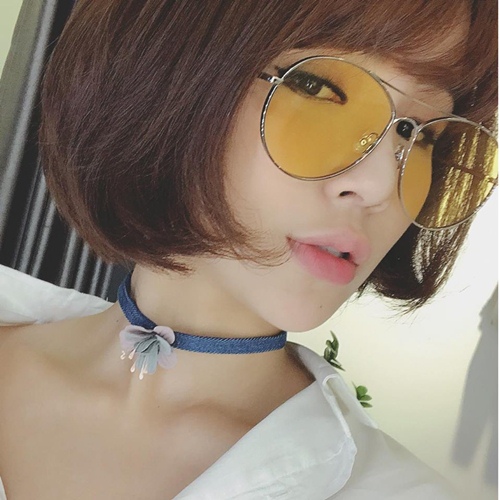 Diệp Lâm Anh khiến đàn ông Trung Quốc muốn đến Việt Nam - 7