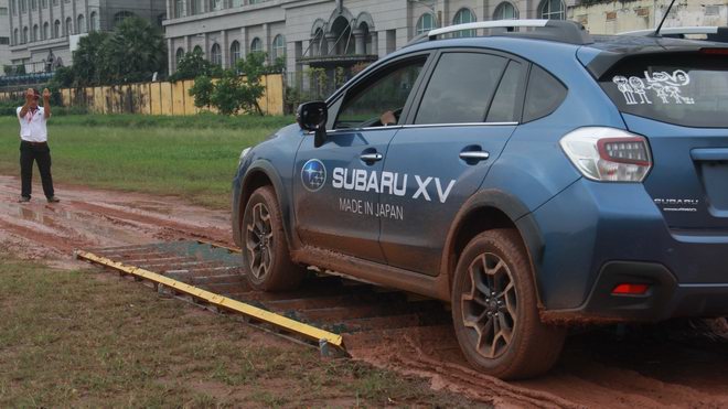 Offroad ngay giữa Sài Gòn với xe Subaru - 2