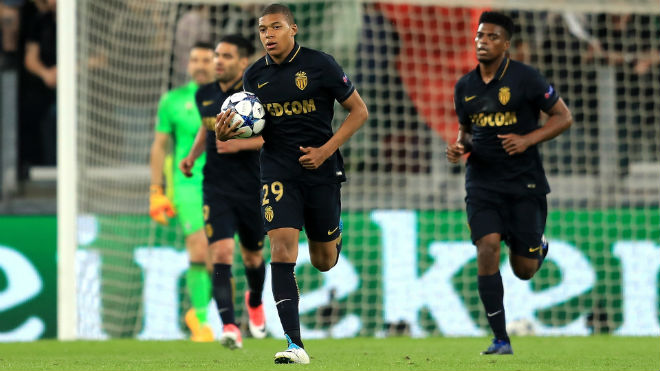 Real Madrid vua châu Âu: Ám ảnh C1, Mbappe lao đến như thiêu thân Real Madrid vua châu Âu: Ám ảnh C1, Mbappe lao đến như thiêu thân
