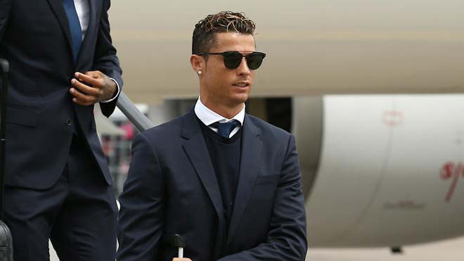 Thuyết âm mưu Ronaldo đòi rời Real: Vòi tiền, hay bị &#34;phản bội&#34;? - 3