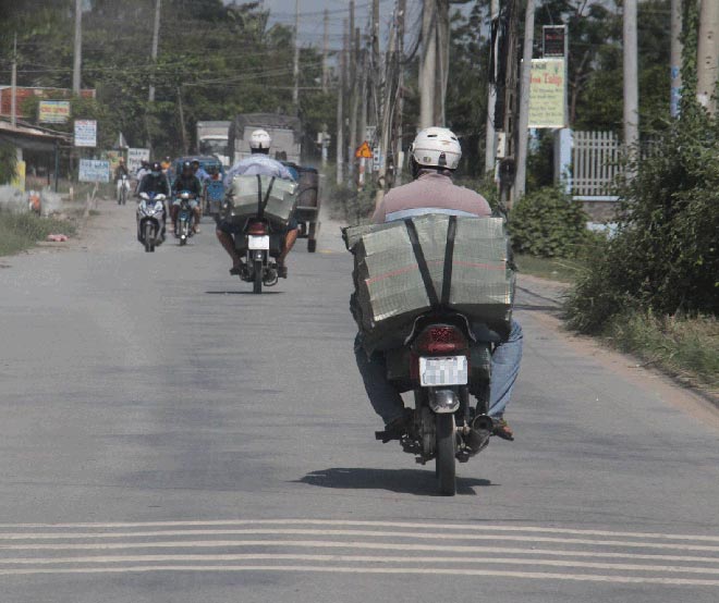 Mâu thuẫn làm ăn, nổ súng ở khu vực giáp ranh Long An-TP HCM - 1