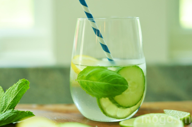 6 loại nước detox cho mùa hè tươi mát giúp da trắng khỏe 6 loai nuoc detox cho mua he tuoi mat giup da trang khoe