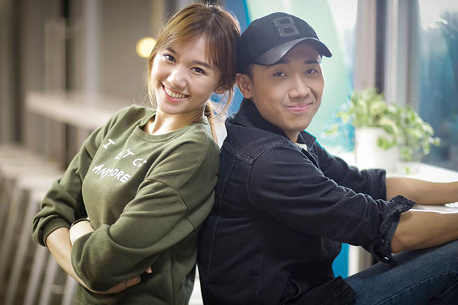 Trấn Thành bị vợ nói "giống đàn bà" và những lần đáp trả gây choáng Trấn Thành bị vợ nói "giống đàn bà" và những lần đáp trả gây choáng