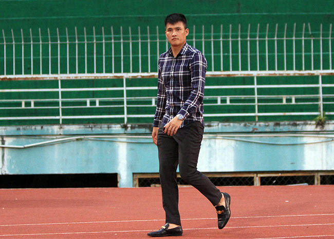 “Huyền thoại” Công Vinh tròn mắt về vụ bốc thăm kỳ lạ ở SEA Games 29 “Huyền thoại” Công Vinh tròn mắt về vụ bốc thăm kỳ lạ ở SEA Games 29