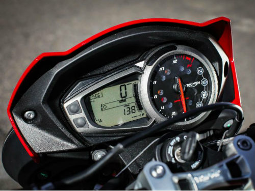 Chọn mua Ducati Monster 797 hay Triumph Street Triple S? - 5