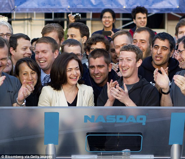 Chiến lược kinh doanh của Mark Zuckerberg: Hãy thuê người giỏi hơn mình! - 2