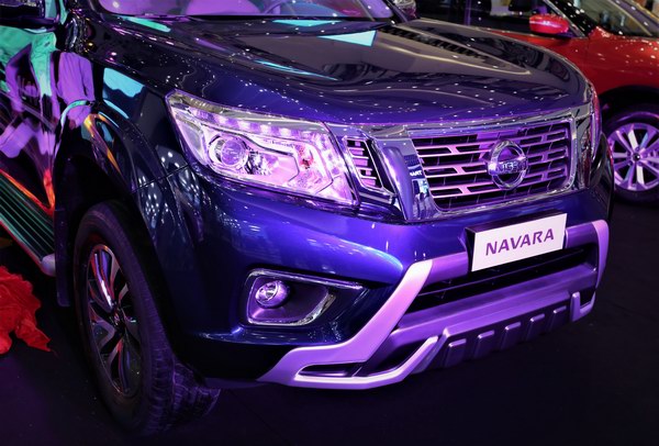 Nissan Navara bản đặc biệt vừa ra mắt có gì mới? - 6