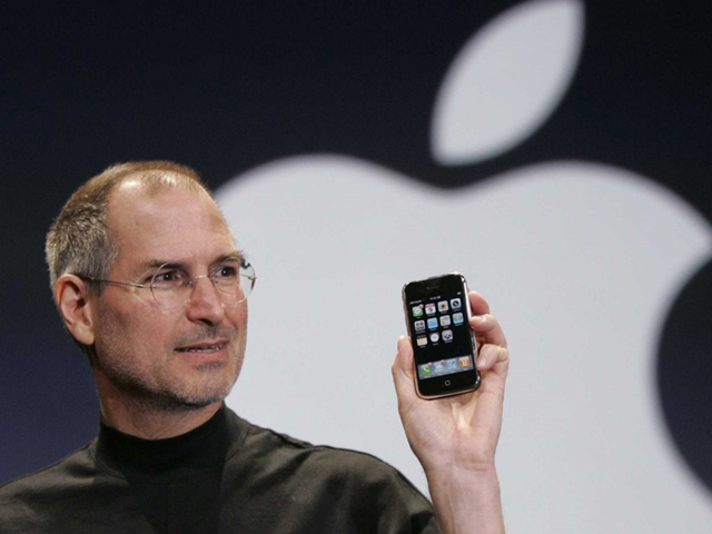 Apple mừng sinh nhật 42 tuổi Apple mừng sinh nhật 42 tuổi