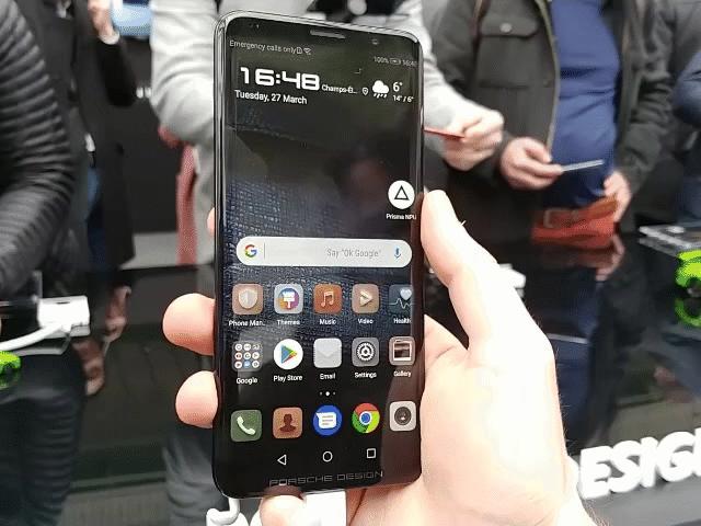 Smartphone đắt gấp đôi iPhone X, có bộ nhớ và camera "khủng" nhất thế giới Smartphone đắt gấp đôi iPhone X, có bộ nhớ và camera "khủng" nhất thế giới