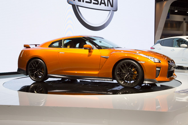 "Quái vật" Nissan GT-R Godzilla ra mắt, giá hơn 2,1 tỷ đồng - 4