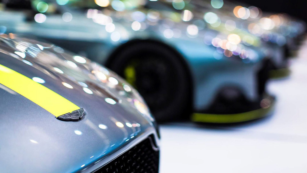 Ngắm loạt siêu xe Aston Martin Vantage AMR Pro chỉ 7 chiếc trên toàn thế giới - 7