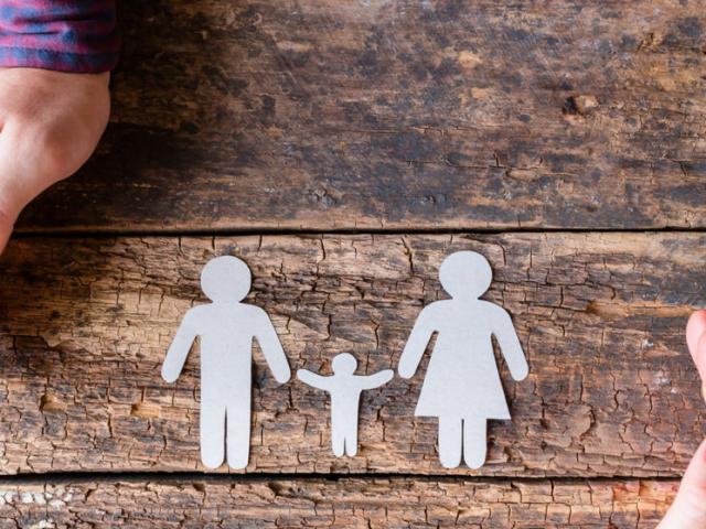 Hãy làm 5 điều này để trở thành bố mẹ hoàn hảo trong mắt con
