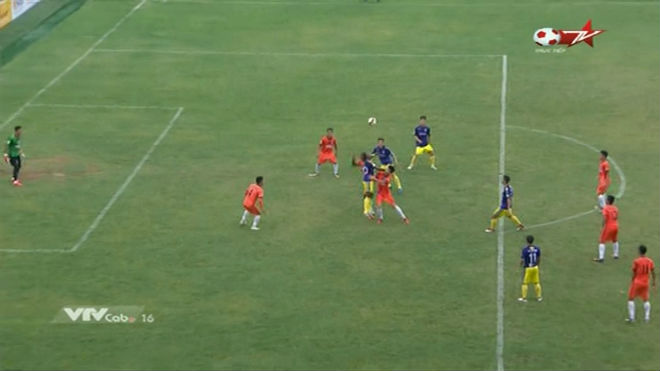 Đà Nẵng - Hà Nội: Quỳ rạp trước siêu hat-trick (vòng 5 V-League 2018) Đà Nẵng - Hà Nội: Quỳ rạp trước siêu hat-trick (vòng 5 V-League 2018)