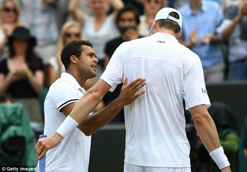 Wimbledon ngày 7: Tsonga, Isner và trận đấu dài nhất từ đầu giải Wimbledon ngày 7: Tsonga, Isner và trận đấu dài nhất từ đầu giải