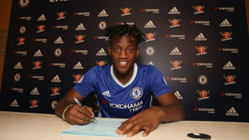 Tin HOT sáng 4/7: Chelsea chính thức sở hữu "tiểu Drogba" Tin HOT sáng 4/7: Chelsea chính thức sở hữu "tiểu Drogba"