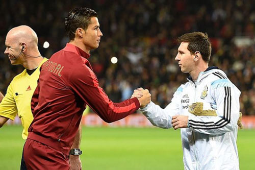Ronaldo khuyên nhủ Messi quay về với ĐT Argentina Ronaldo khuyên nhủ Messi quay về với ĐT Argentina