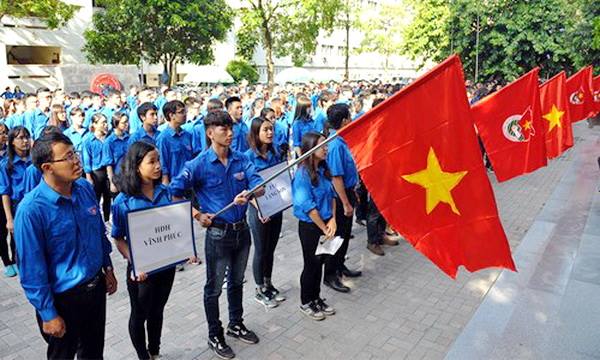 3 sinh viên ĐH Ngoại thương bị lũ cuốn: Bài học đau xót - 2