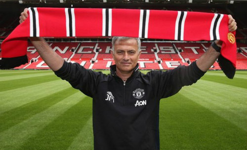 Mourinho “hất” 4 sao MU: Sau Mata là Schweinsteiger Mourinho “hất” 4 sao MU: Sau Mata là Schweinsteiger