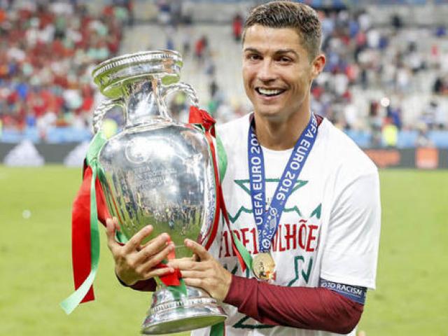 Vô địch Euro 2016, Ronaldo “vàng 9999” hay kim cương đỏ?