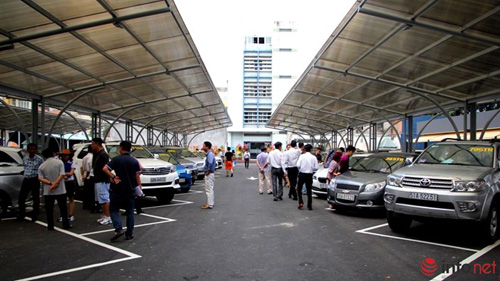 Tham quan chợ xe hơi theo kiểu Mỹ tại TP.HCM Tham quan chợ xe hơi theo kiểu Mỹ tại TP.HCM