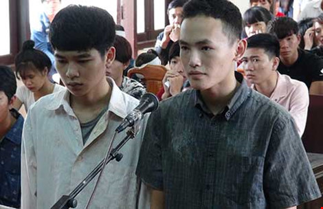 Án mạng sau nhiều lần chửi nhau trên "phây" Án mạng sau nhiều lần chửi nhau trên "phây"