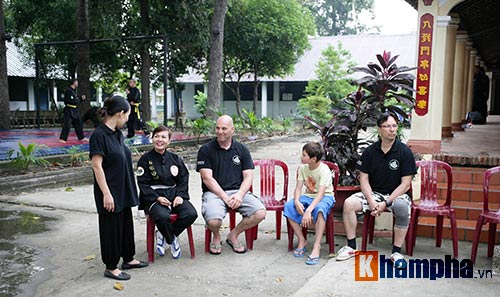 Ông Tây cả đời đem võ Việt xưng bá thế giới - 3