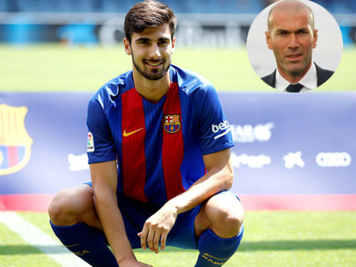 Tin sáng 1/8: "Bom tấn" Barca thần tượng Zidane Tin sáng 1/8: "Bom tấn" Barca thần tượng Zidane