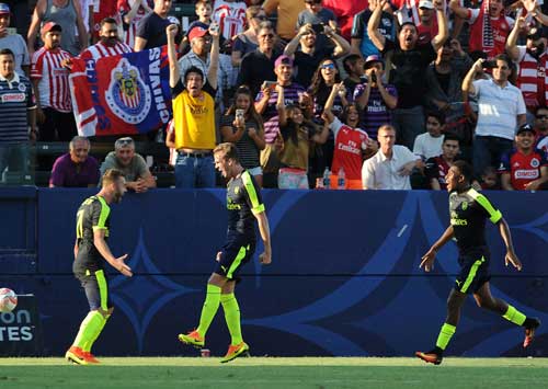 Guadalajaza - Arsenal: Khác biệt ở dứt điểm Guadalajaza - Arsenal: Khác biệt ở dứt điểm