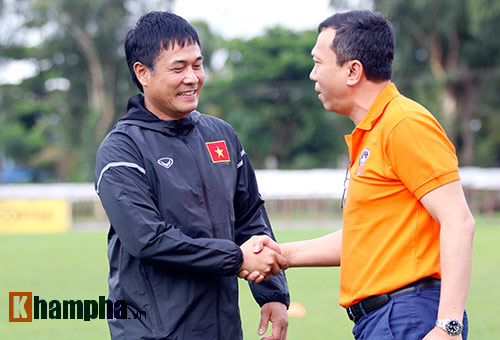 HLV Hữu Thắng: Ở bảng B AFF Cup, ĐTVN không chủ quan - 1