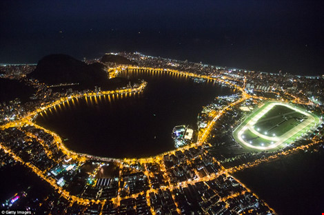 Hình ảnh đẹp ngỡ ngàng ở Rio trước lễ khai mạc Olympic - 1