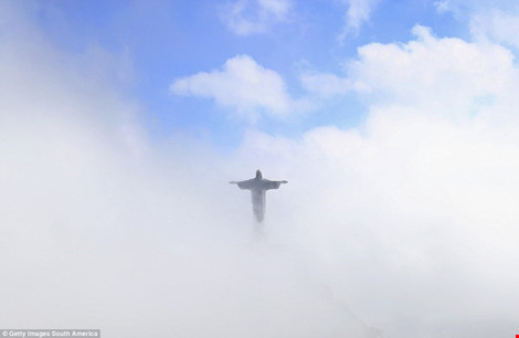 Hình ảnh đẹp ngỡ ngàng ở Rio trước lễ khai mạc Olympic - 12