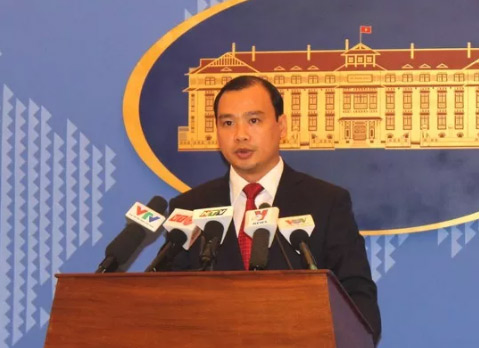 Việt Nam phản ứng việc TQ kêu gọi "chiến tranh trên biển" Việt Nam phản ứng việc TQ kêu gọi "chiến tranh trên biển"
