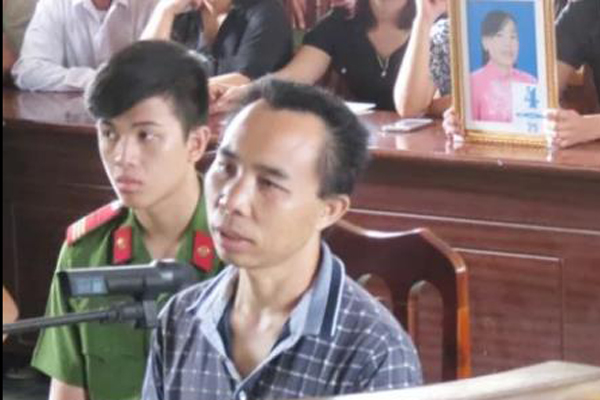 Mối tình mê muội của “phi công trẻ” sát hại người yêu sau cuộc ân ái Mối tình mê muội của “phi công trẻ” sát hại người yêu sau cuộc ân ái