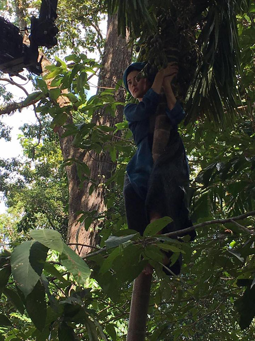 Hậu trường sau cảnh "Tấm ngã cây" gây sốt mạng - 2