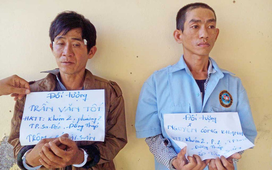 Bắt 2 tên trộm chó, lòi ra thêm 1 nữ “cẩu tặc” Bắt 2 tên trộm chó, lòi ra thêm 1 nữ “cẩu tặc”