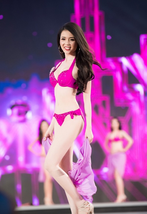 Trọn bộ ảnh bikini "nét căng" tại Chung kết Hoa hậu VN - 19