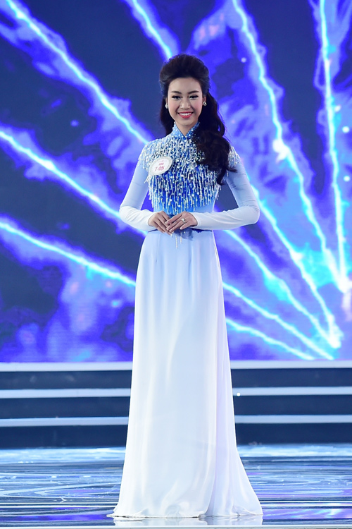 21 khoảnh khắc khó quên của Đỗ Mỹ Linh ở Hoa hậu VN - 1