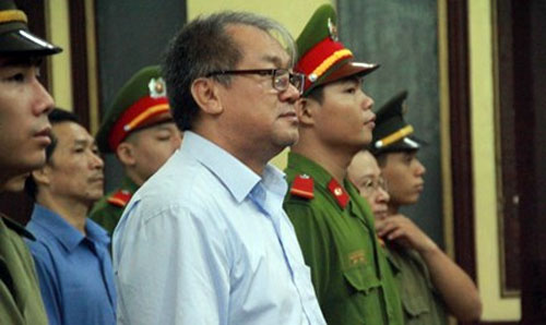 "Đại án" 9.000 tỷ: Lại bật khóc khi nói lời cuối cùng "Đại án" 9.000 tỷ: Lại bật khóc khi nói lời cuối cùng