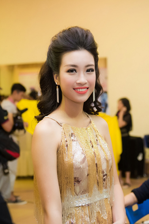 Chuyện hậu trường quá bất ngờ ở Hoa hậu Việt Nam 2016 - 10