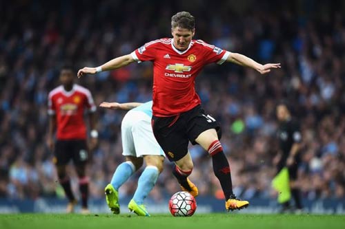 MU chốt danh sách thi đấu: Schweinsteiger "có cửa" MU chốt danh sách thi đấu: Schweinsteiger "có cửa"