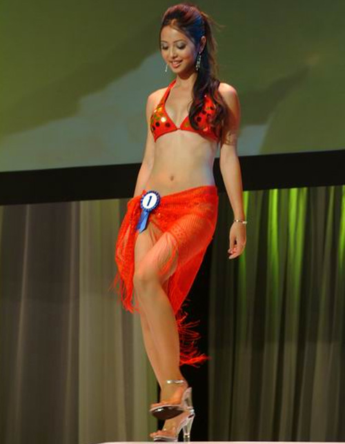 &#34;Khai quật&#34; ảnh bikini xưa cũ của các hoa hậu Việt - 11
