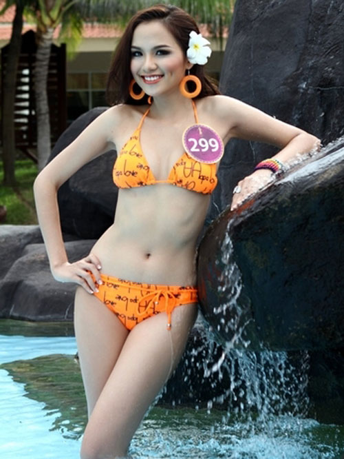 &#34;Khai quật&#34; ảnh bikini xưa cũ của các hoa hậu Việt - 13