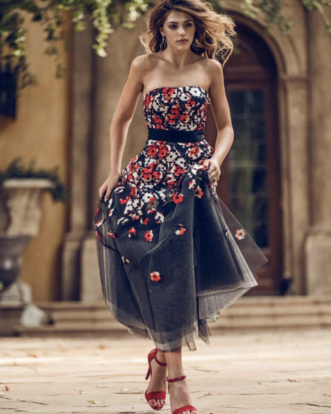 Ái nữ của người hùng Rambo táo bạo với mốt không nội y - 11