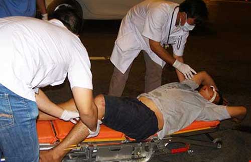 Người dưng làm cấp cứu - 1