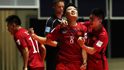 Futsal Việt Nam thắng lớn, báo chí quốc tế sững sờ Futsal Việt Nam thắng lớn, báo chí quốc tế sững sờ