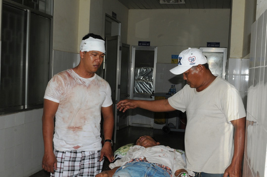 Hỗn chiến giành đất, 7 người họ hàng nhập viện Hỗn chiến giành đất, 7 người họ hàng nhập viện
