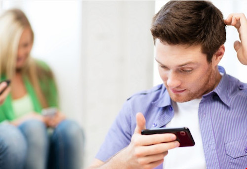 Xem phim khiêu dâm gây hại cho não bộ nam giới Xem phim khiêu dâm gây hại cho não bộ nam giới